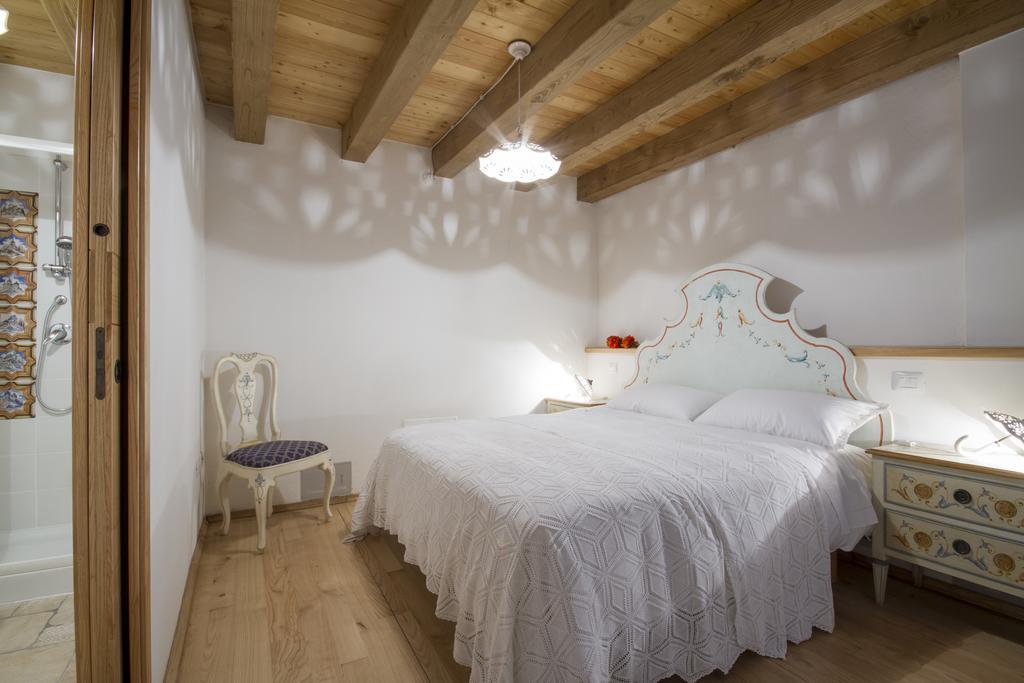 Casa Ursic Scrittore Grimacco Pokój zdjęcie